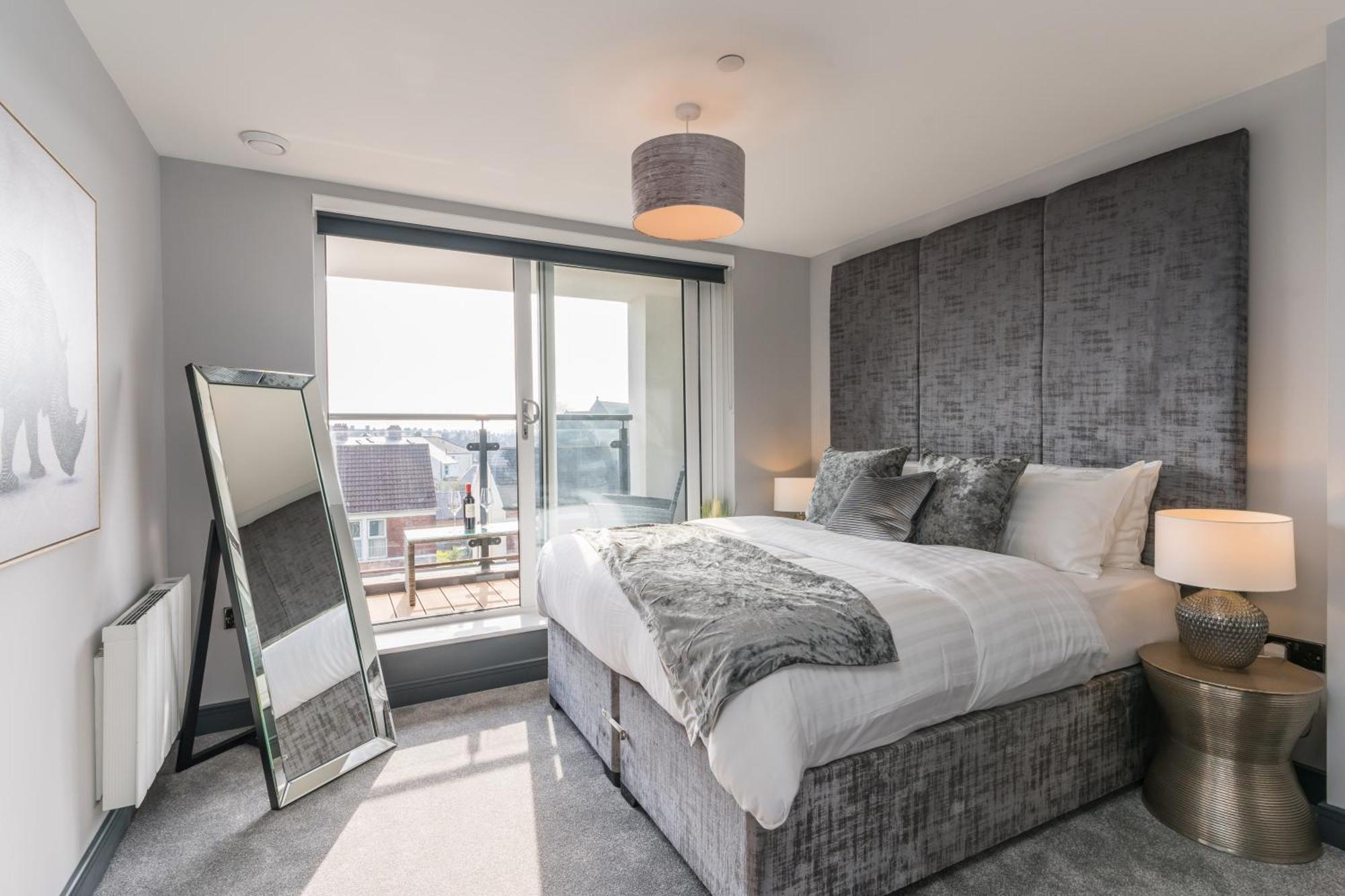 Luxe Apartments, The Moorwell, Parking, Gym - 10Mins Cardiff City Ctr Rom bilde